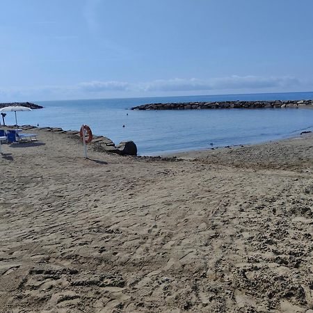Riva Vacanze ريفا ليجوري المظهر الخارجي الصورة